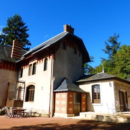 Le Manoir Sur La Roche, 74, Impasse Du Manoir, 71520 Navour Sur Grosne D121 Acomodação com café da manhã Clermain Exterior foto